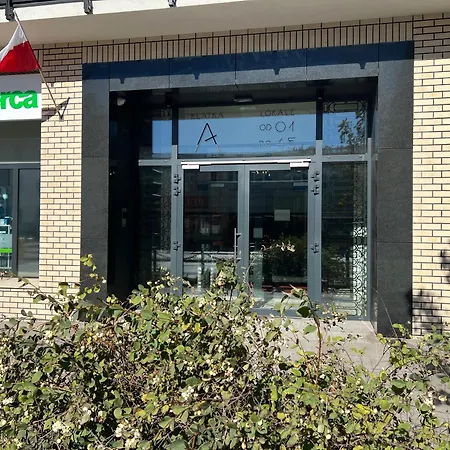 Kam-eko Zabkowska * Varsovie